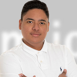 Reymond Viñas
